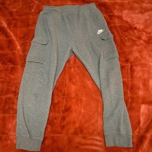 Nike Sportswear Club Fleece Cargo Sweatpants